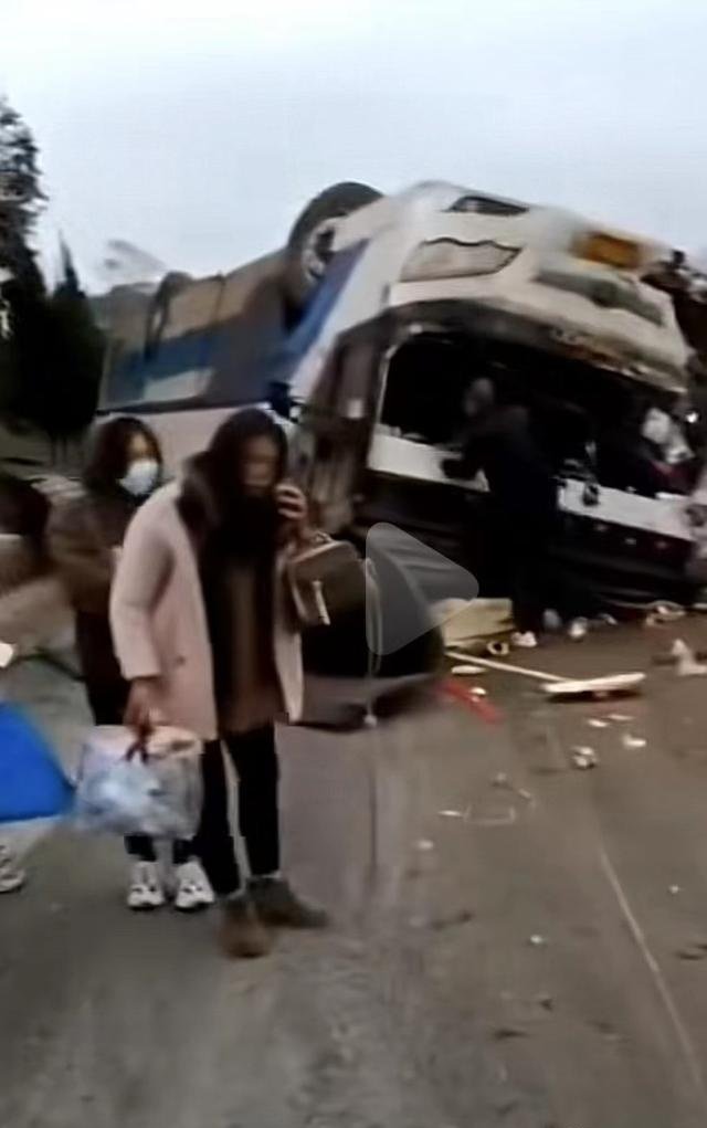 网传视频截图。