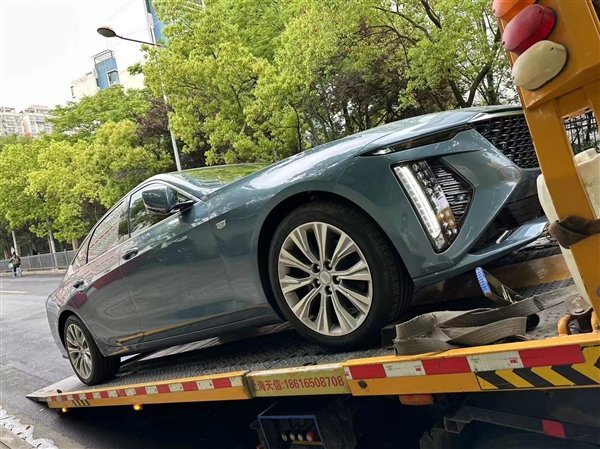40万买宝马7系同级豪华车!新一代凯迪拉克CT6实车曝光:超帅