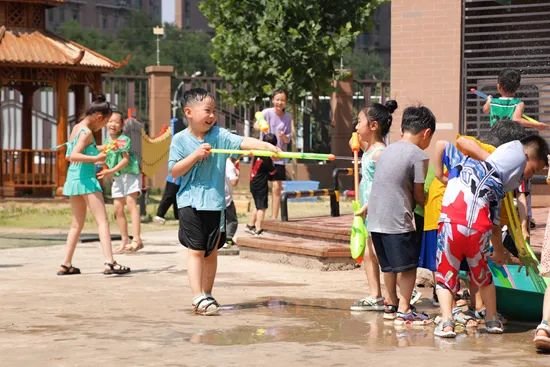 幼儿园里的清凉一夏。