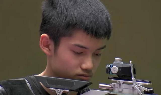恩师眼中的盛李豪:他确实是个天才