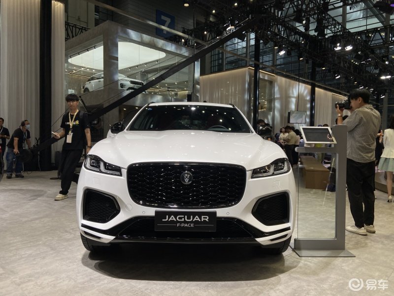 2023粤港澳大湾区车展新款捷豹fpace售472万元起