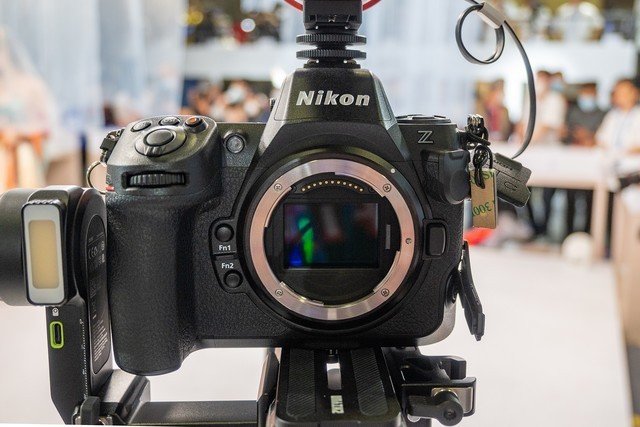 27999元的小“Z9” 尼康Z8全画幅相机新品成P&amp;E展会焦点