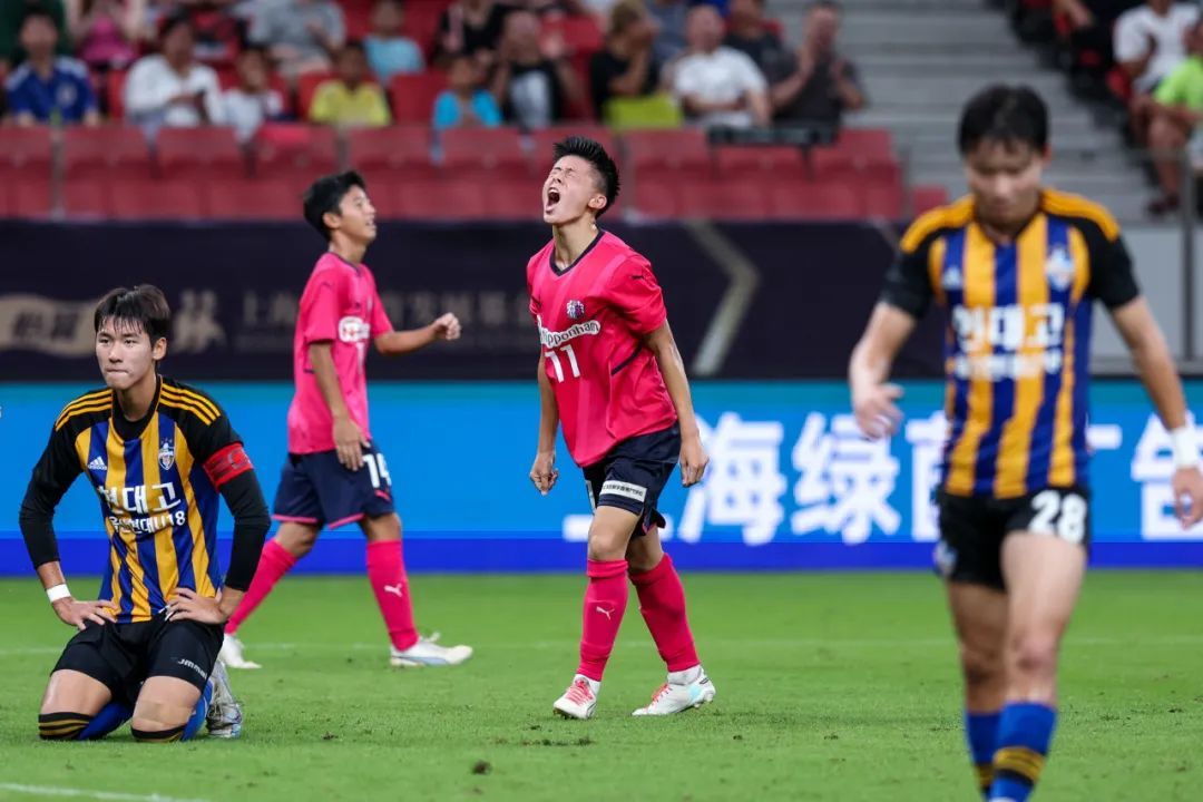 上海明日之星冠军杯足球赛落幕，欧洲豪门预约明年参赛资格丨2021明日之星比赛获奖