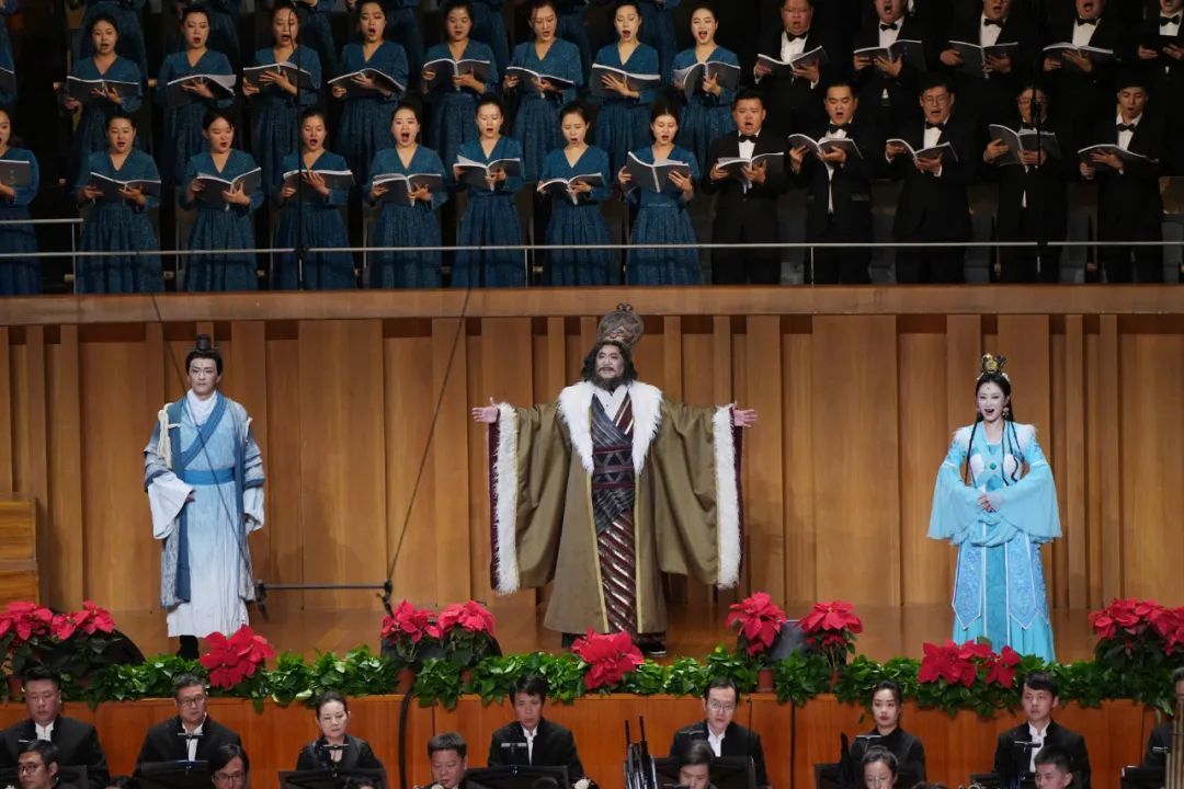 民族交响歌剧音乐会《莫高窟》演出现场