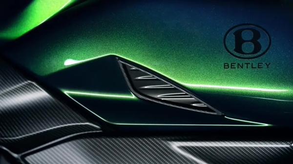 能买一台奔驰E!宾利联手杜卡迪推出限量摩托车:全球500台