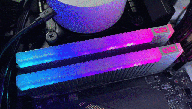 【有料评测】七彩虹CVN银翼DDR5-6000 64GB评测 高容量超频潜力优秀