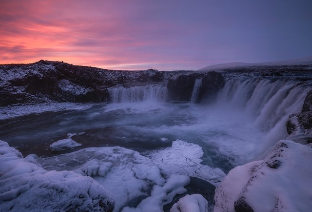 壮丽风光与神奇极光 富士GFX100S探秘冰岛美景