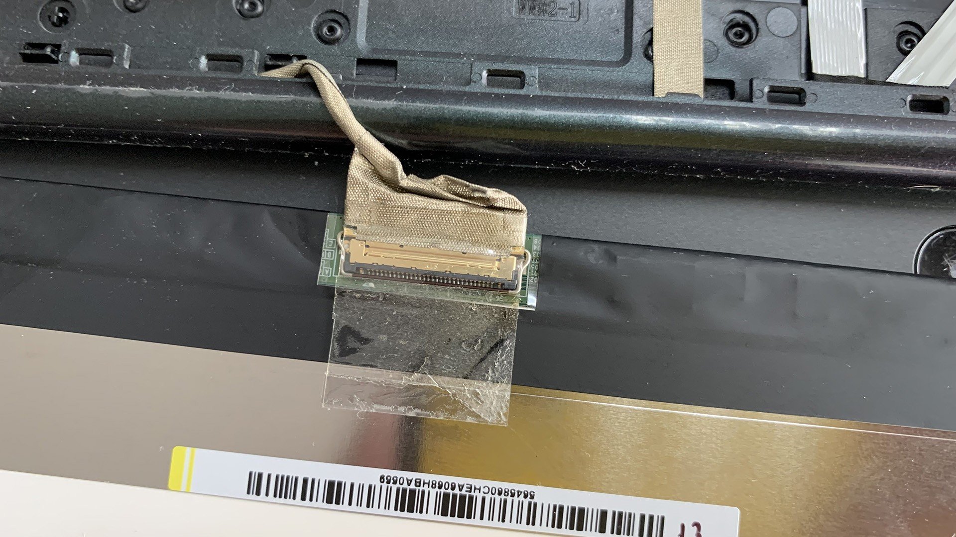 本不该发生的杯具 联想拯救者笔记本电脑换屏记