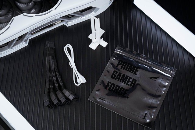 索泰RTX 4090 PGF OC显卡评测 高规新旗舰首秀