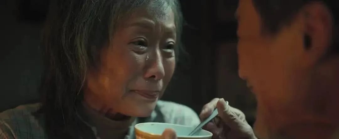电影《我爱你!》梁家辉与叶童 剧照