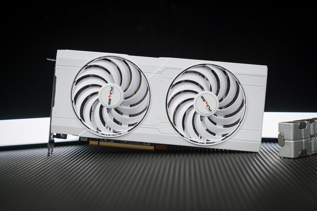 蓝宝石RX 6750 GRE极地版显卡评测 一张优秀的准2K显卡