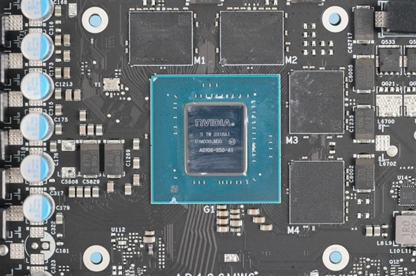 单风扇极简风!七彩虹iGame RTX 4060 Ti Mini OC 8GB显卡图赏