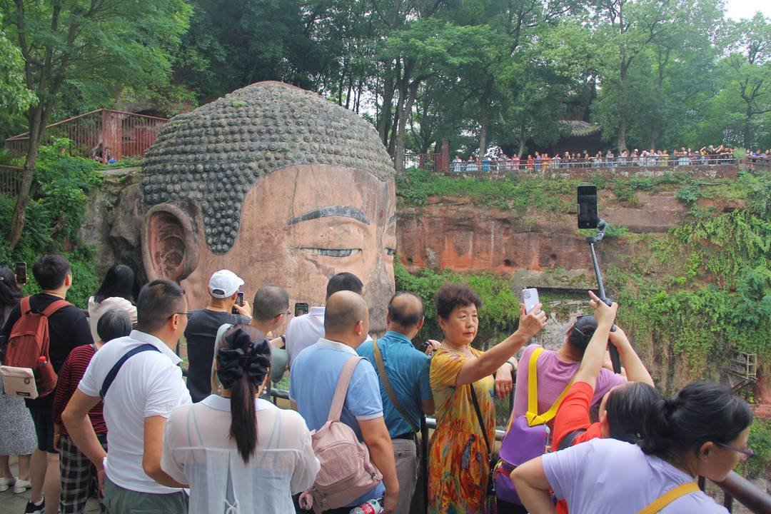 乐山大佛景区。