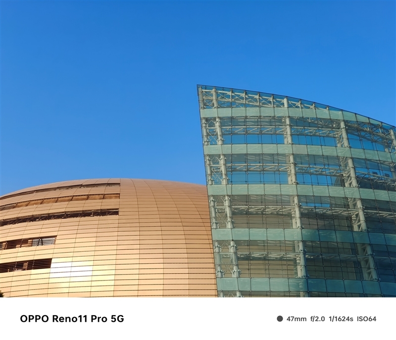 同价位唯一标配人像镜头 拍出单反级质感人像如此轻松!OPPO Reno11 Pro评测