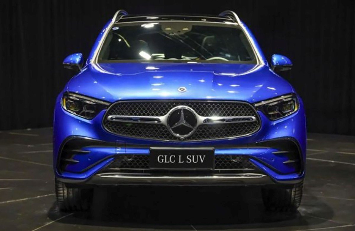 尺寸同级最大,首次增加7座车型,全新国产GLC长轴版首发亮相