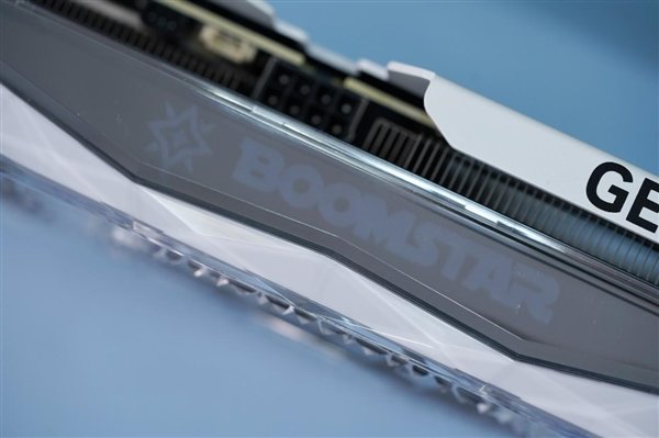 纯白千层镜!影驰RTX 4060 Ti 8GB星曜OC图赏