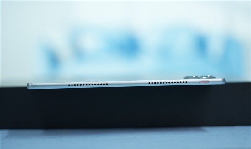 华为史上最大平板MatePad Pro 13.2体验评测:平板生态全新生产力