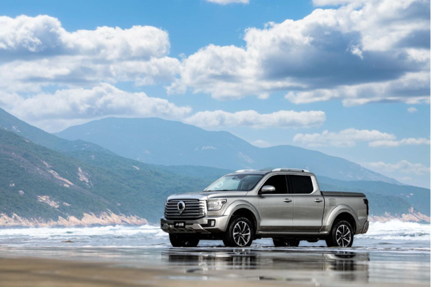 最强国产皮卡来袭！长城炮6X6新物种搭3轴6驱5把锁