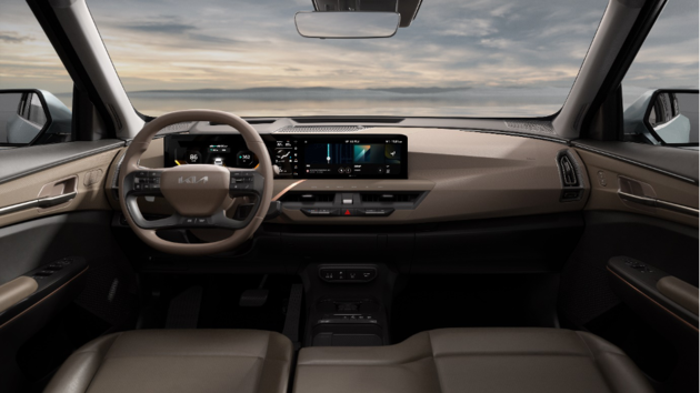 起亚EV5成都车展首发亮相 预售价15.98万元起