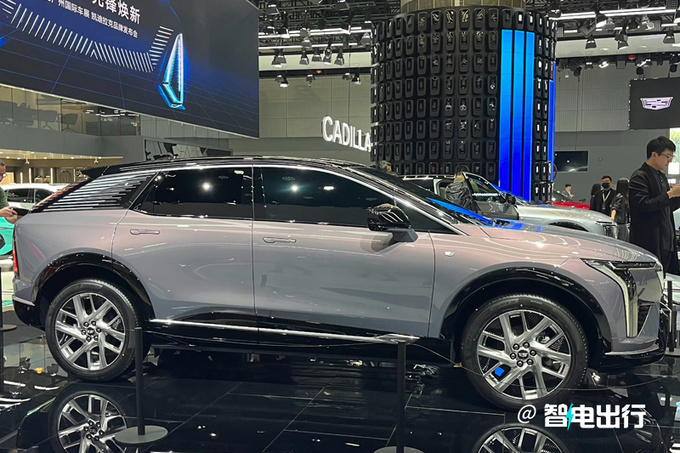凯迪拉克新SUV首发中国本土研发 和别克E5一样大-图2