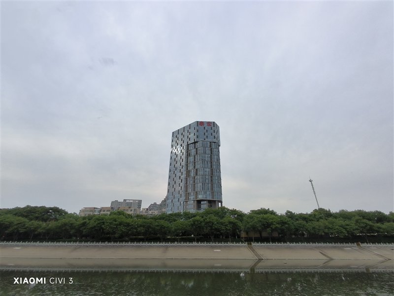第三代自拍手机小米Civi3首发评测:拍照再进化 性能让小姐姐们再也不会喊卡了