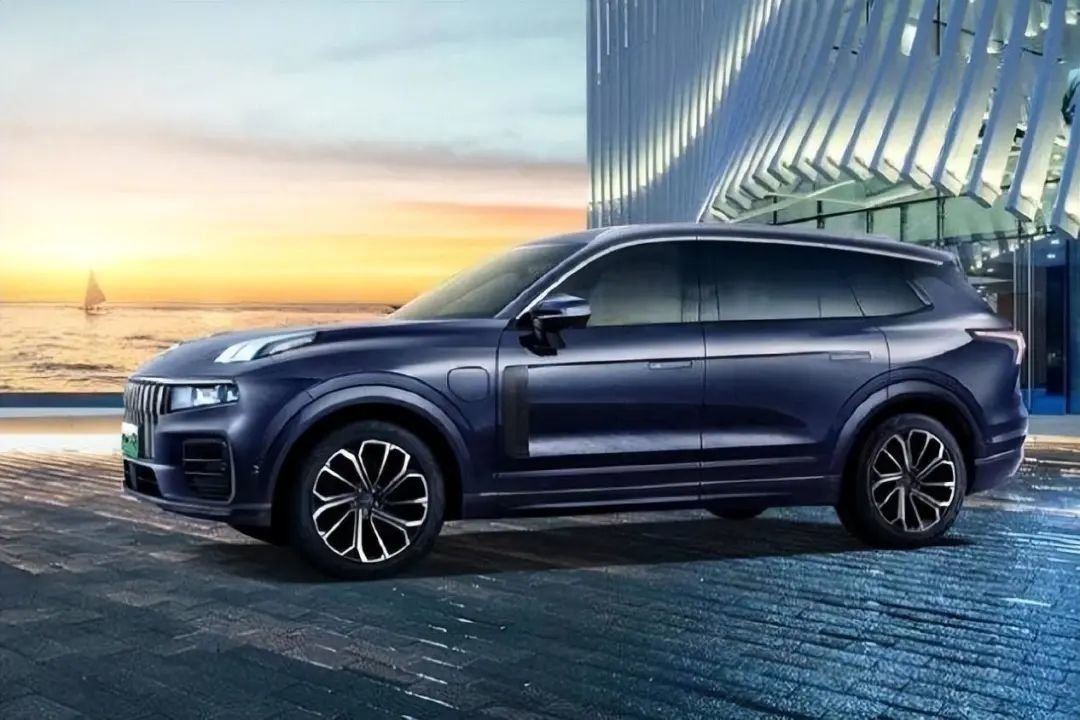 五座版领克09确认全新深海蓝涂装20t插混汉兰达不香了