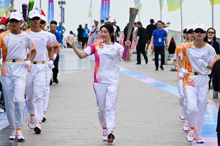 第三棒火炬手奥运冠军“跳水女皇”郭晶晶