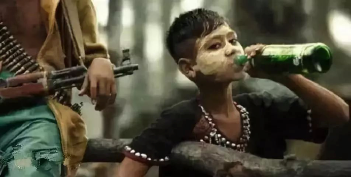 ● 东南亚地方武装中的“童子军”