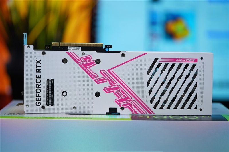 可能是3K价位最高颜值!七彩虹iGame RTX 4060 Ti Ultra W OC 8GB评测:性能不弱于RTX 3070