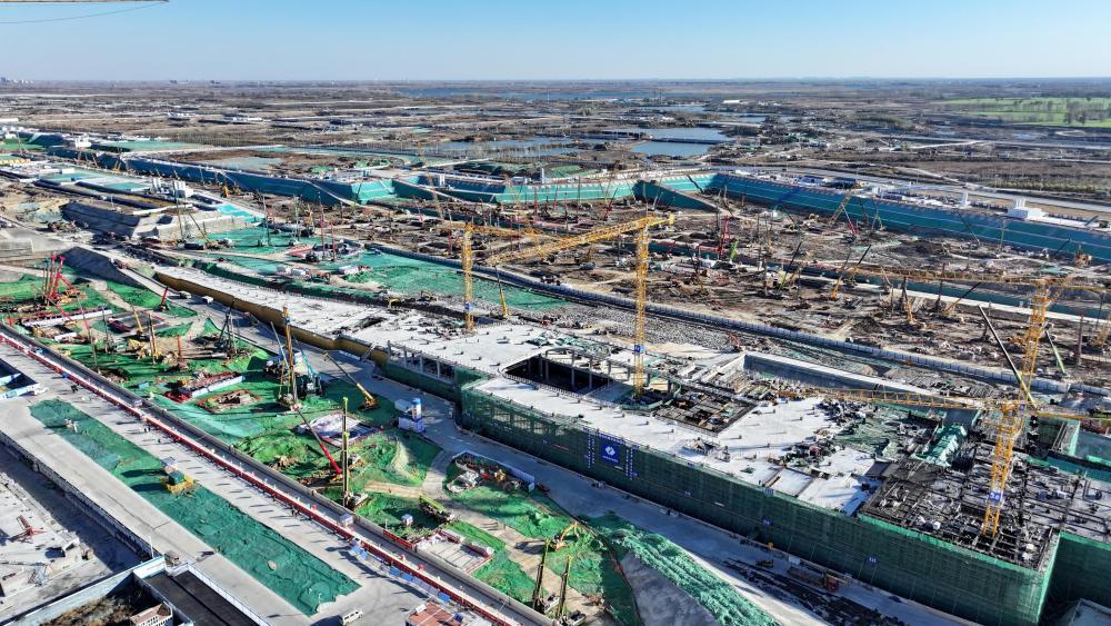 这是雄安新区东西轴线项目片区建设现场（2023年11月23日摄，无人机照片）。新华社记者 牟宇 摄