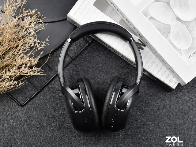 【有料评测】JBL TOUR ONE M2降噪耳机评测:音乐、舒适与降噪的完美融合