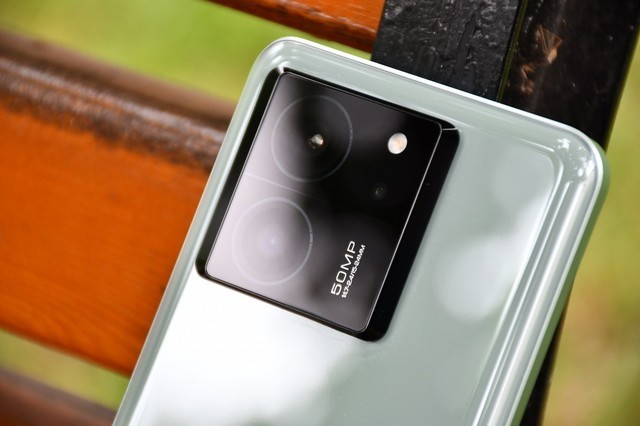 3000元价位性能手机横评,一加红米真我iQOO谁更值?