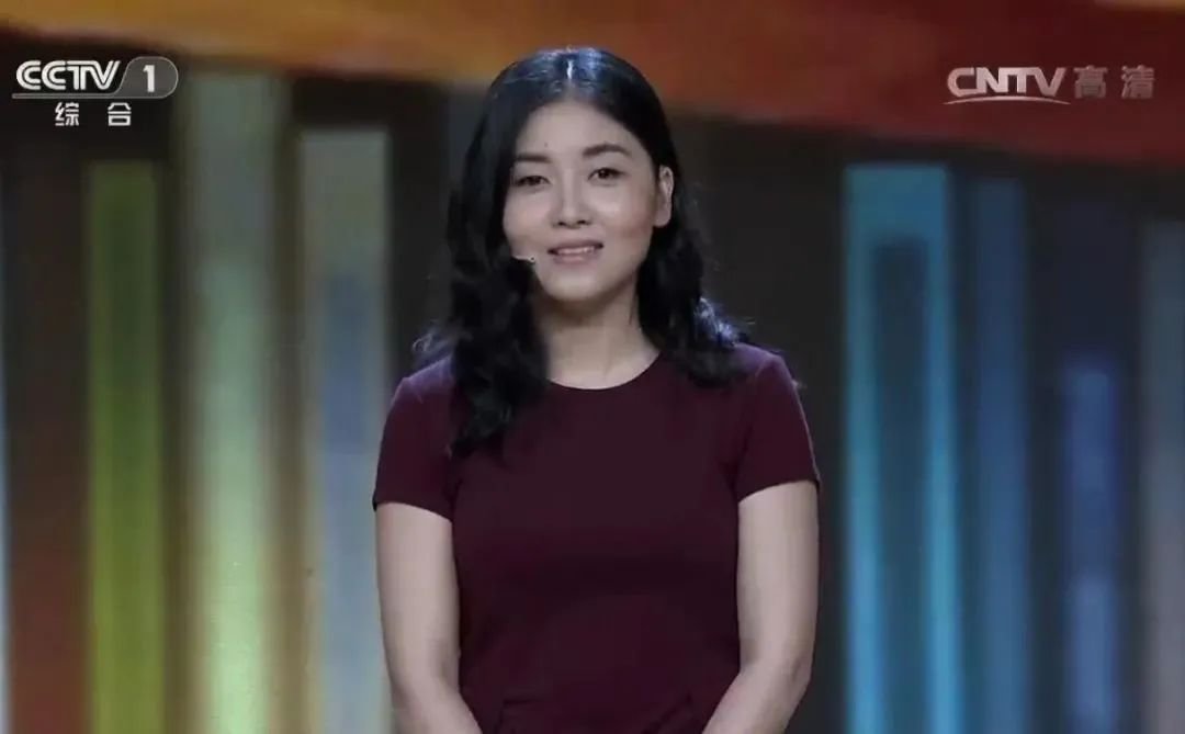 颜宁在香港演讲 还谈到了AI_凤凰网科技_凤凰网