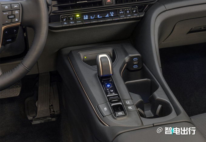 丰田将推全新一代SUV尺寸加长/换皇冠同款内饰-图6