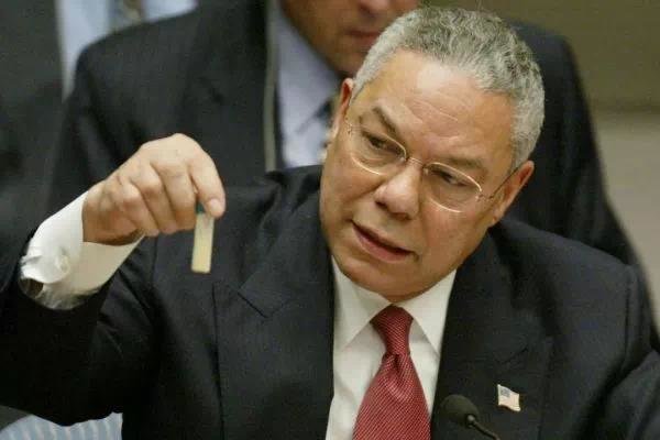 鲍威尔在联合国安理会亮出的所谓"证据"后来被外界讥讽为"洗衣粉"