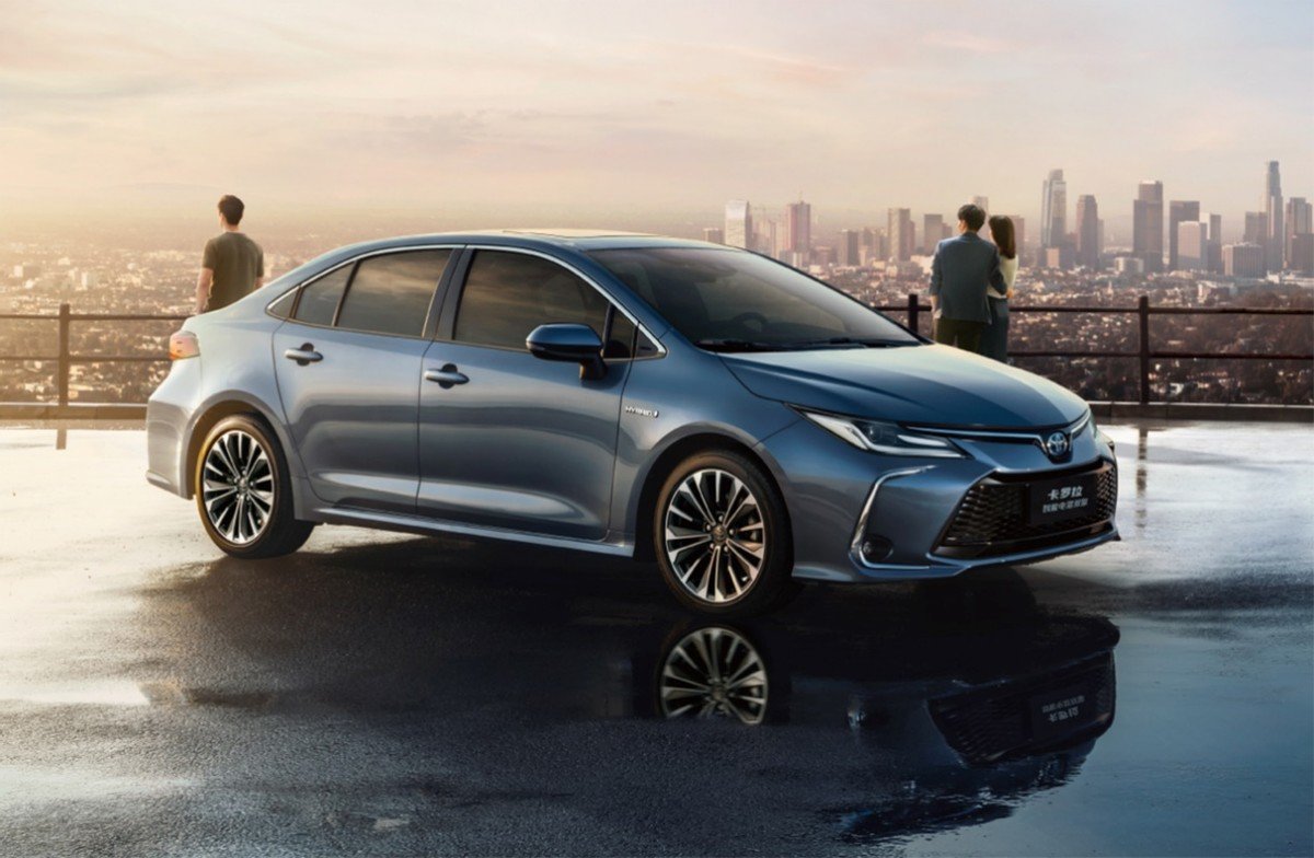 配置全面升级 换装比亚迪电池 2023款卡罗拉怎么选?