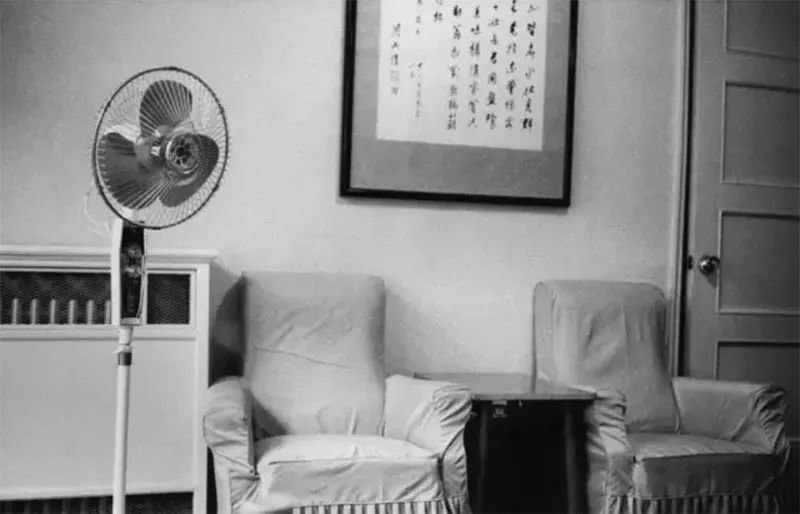 ▲ China.shanghai.1985,马格南摄影师雷蒙·德巴东(Raymond Depardon)