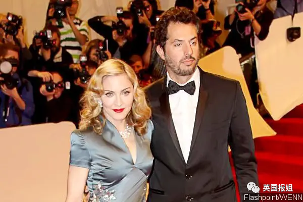 麦姐和经纪人Guy Oseary