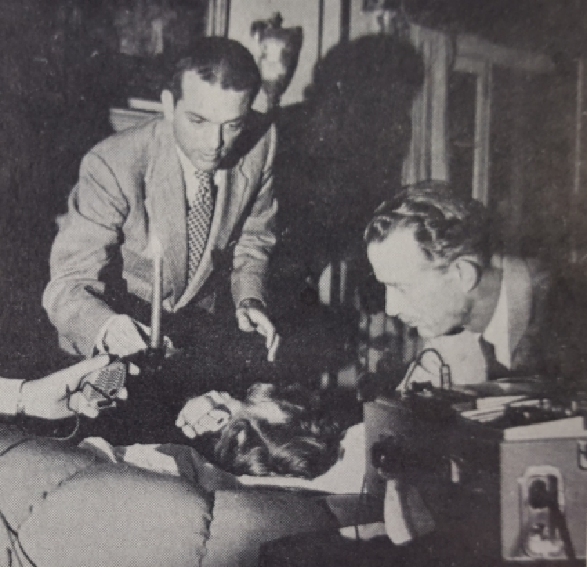 伯恩斯坦（左）正在催眠别人。图片来源：Denver Public Library