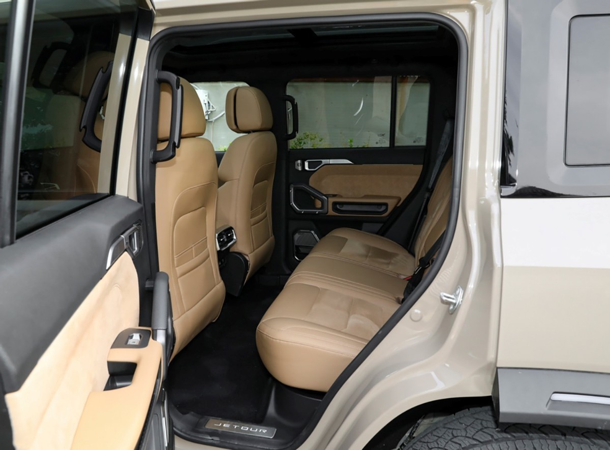 对标哈弗大狗?捷途旅行者13.99万起 定位轻越野SUV