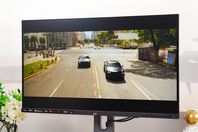 优派VG2481-4K显示器评测:小屏王者 完美搭档