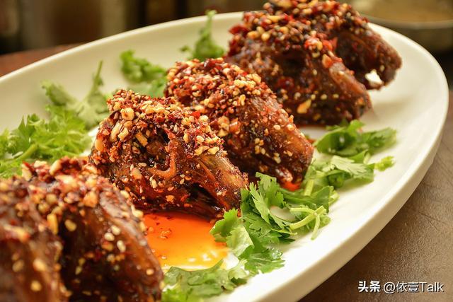 各国不吃的食物:韩国人不吃香菜,俄罗斯人不吃海参,中国人呢?