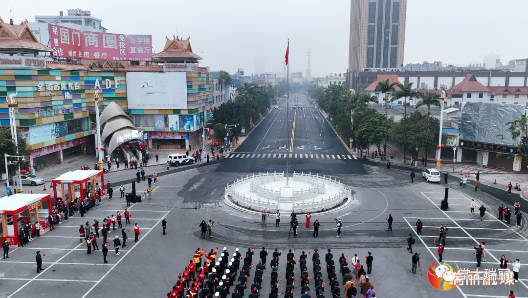 姐告国门 掌上瑞丽 图