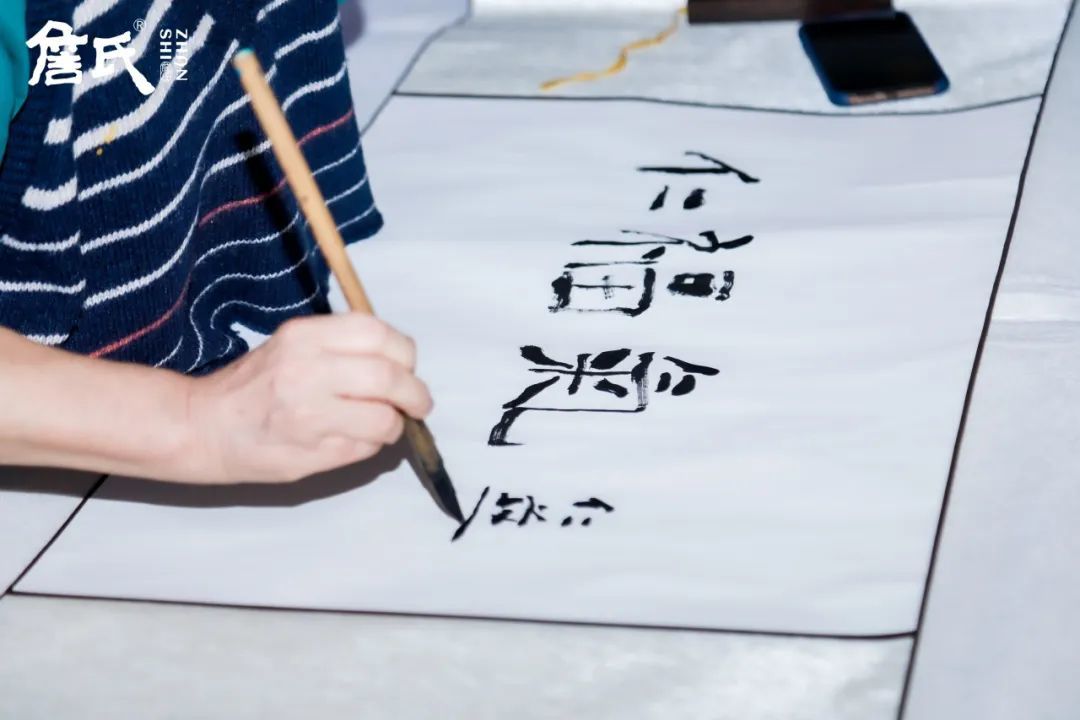 https://x0.ifengimg.com/res/2023/49D5019E96DB2BEBF38157AA2EA3B8A49EC8F445_size66_w1080_h720.jpg