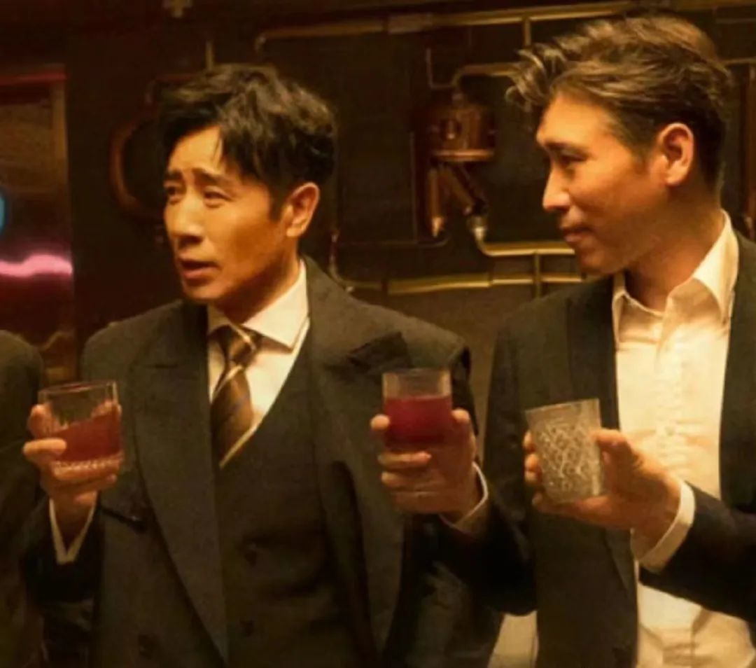 嗑他俩的有福了，嫂子都盖章允许了…