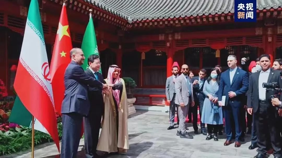 沙特等国削减石油产量，被指“无视美国的担忧”。图源：NPR