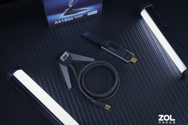 【有料评测】微星AX1800魔龙飞翼USB无线网卡评测 老机升级WIFI6如此简单