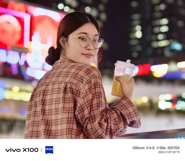 首发天玑9300旗舰芯,vivo X100带来满分旗舰体验