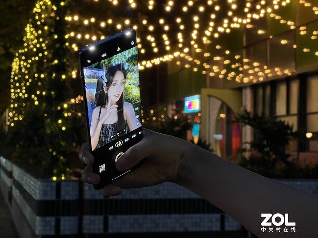 【有料评测】vivo S17 Pro全面评测:一眼心动的水墨山水图