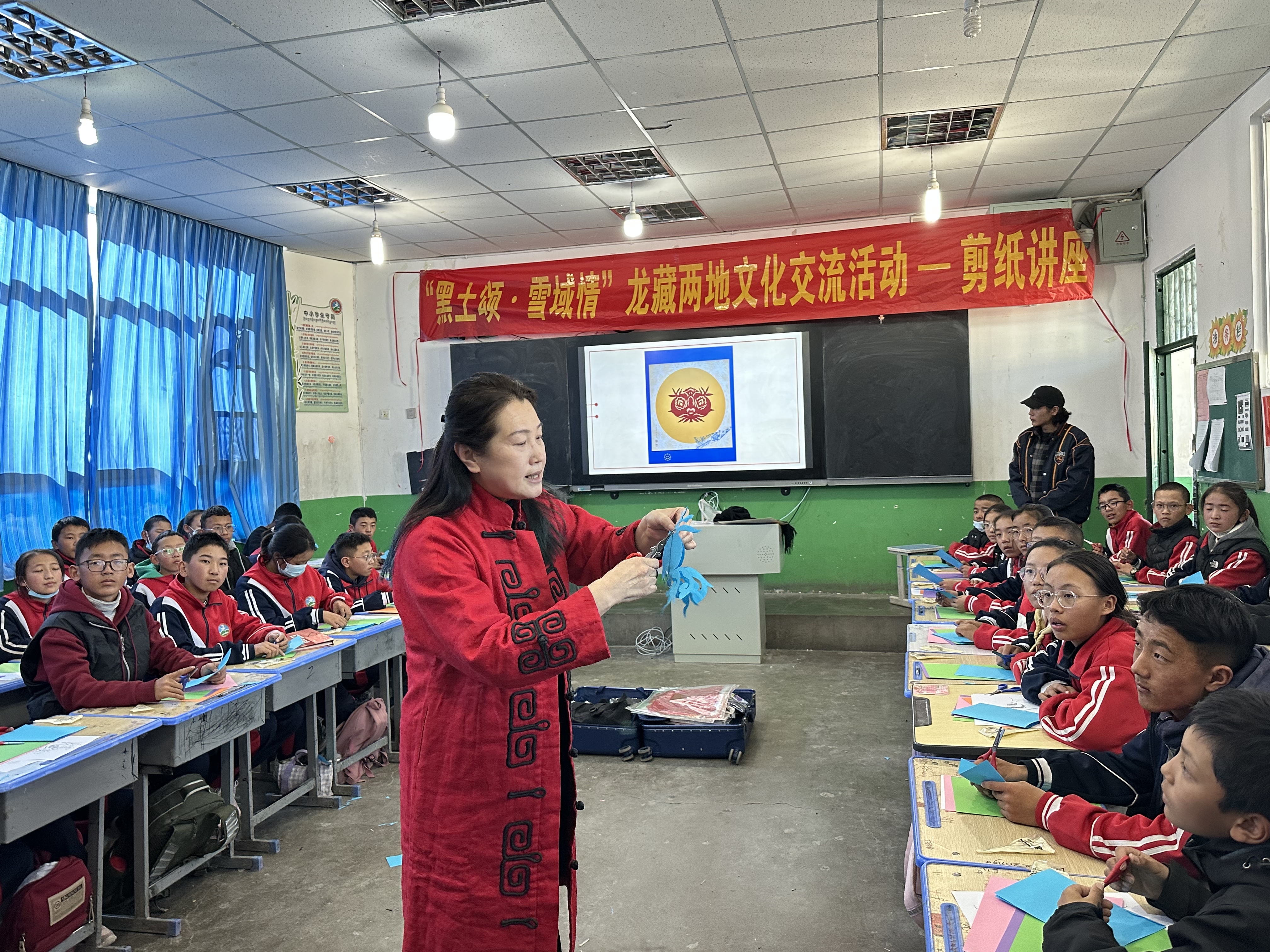 倪秀梅在授课现场